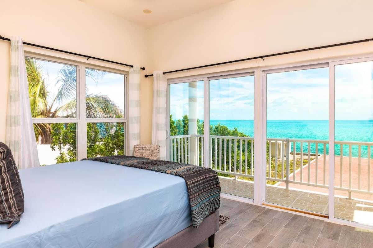 Breathtaking Turtle Tail Drive Oceanfront Villa Providenciales Exterior photo