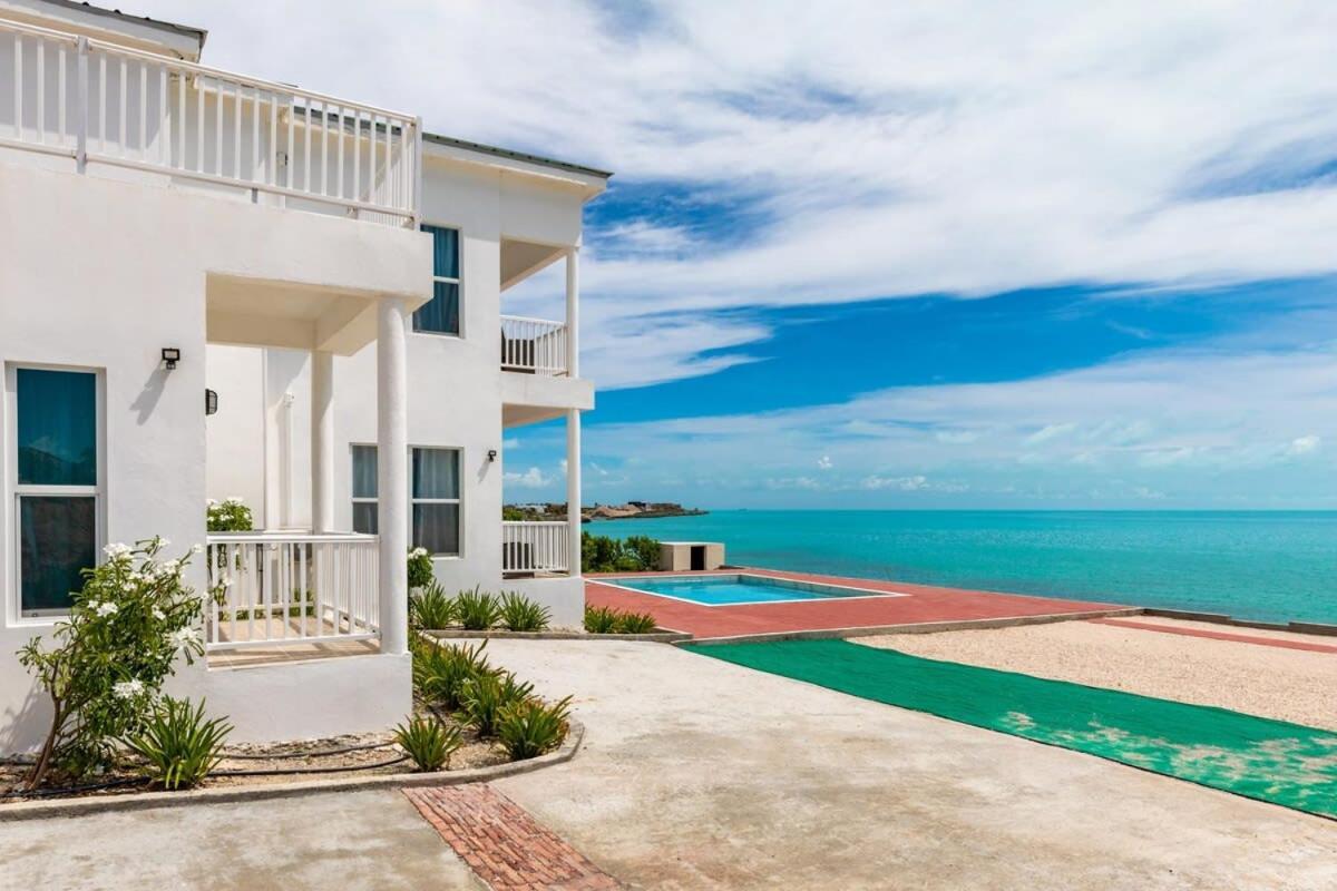 Breathtaking Turtle Tail Drive Oceanfront Villa Providenciales Exterior photo